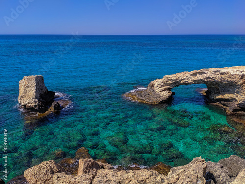 rock and sea © Ilija