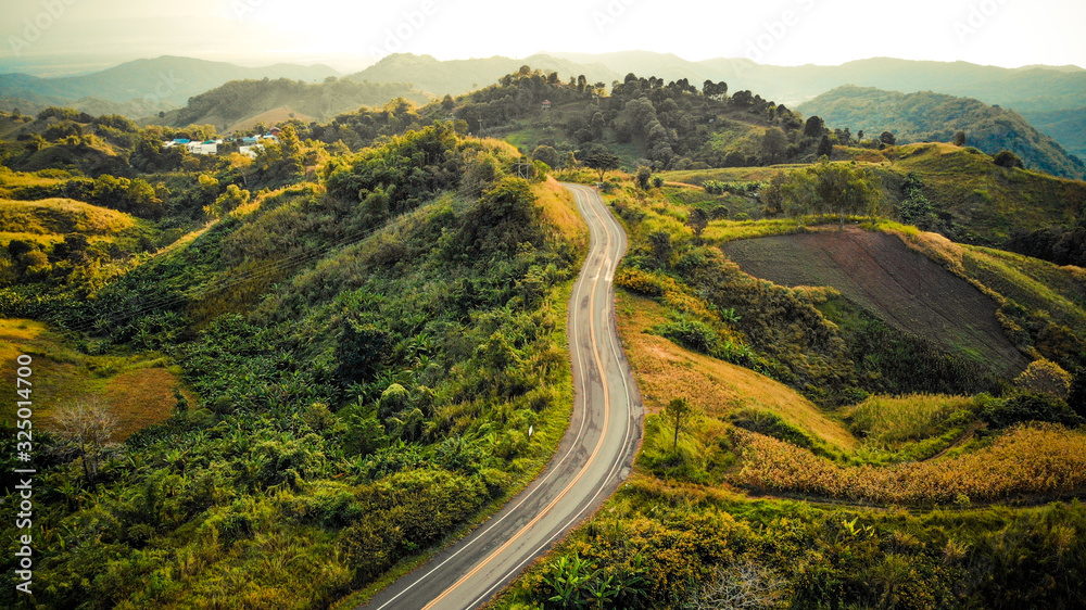 The road on the Mountain The road on the Mountain