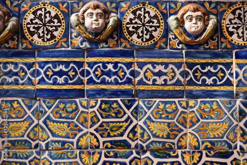 Azuleros d'église au Mexique