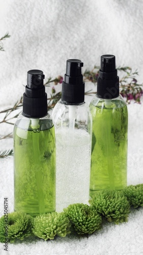 Obraz na płótnie Organic skincare products on minimalistic SPA background with copy space w salonie