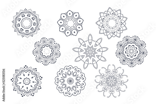 rounded ornamental decorative mandala pattern set design
