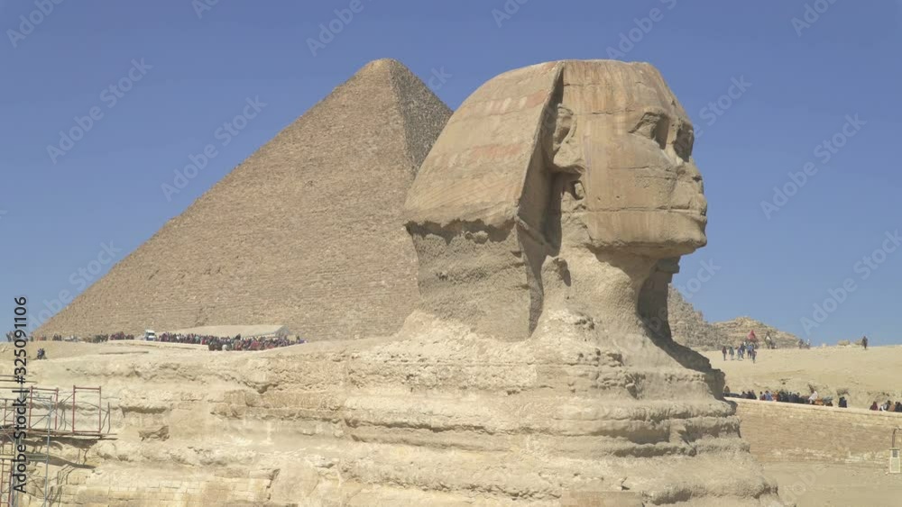 Video „The Great Sphinx of Giza and the Great Pyramid of Giza also ...