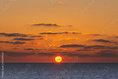 Fototapeta Naklejka Na Ścianę i Meble -  red sunset in Brighton