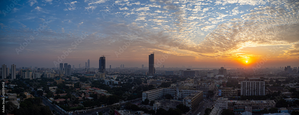 sunset panorama of city of Karachi, Pakistan - obrazy, fototapety, plakaty 