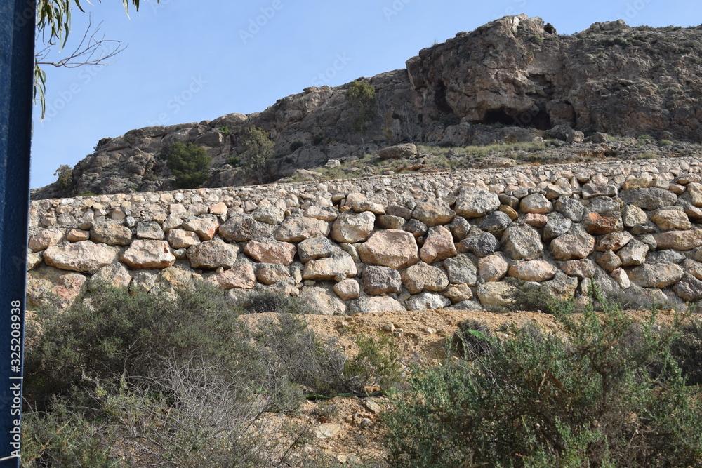 Steinmauer in La Garrofa Andalusien Spanien