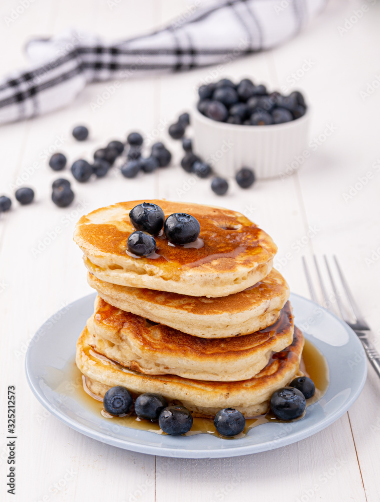 pancakes with blueberry pancakes with blueberry