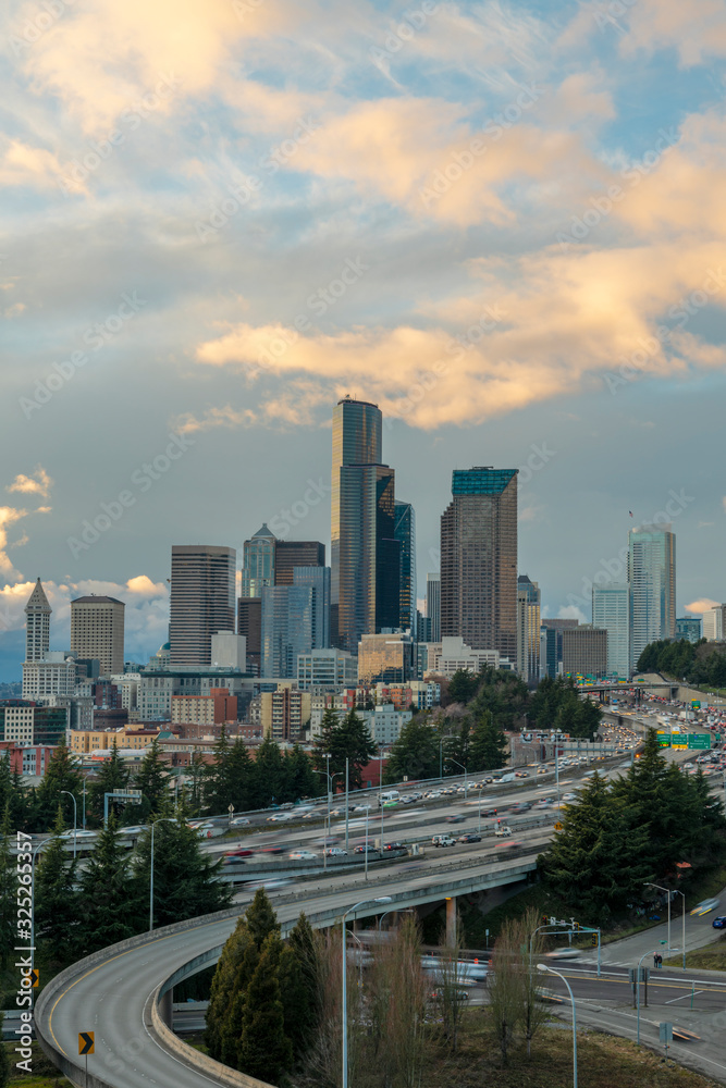 Spectacular Vertical Photo Of Seattle Washington 
