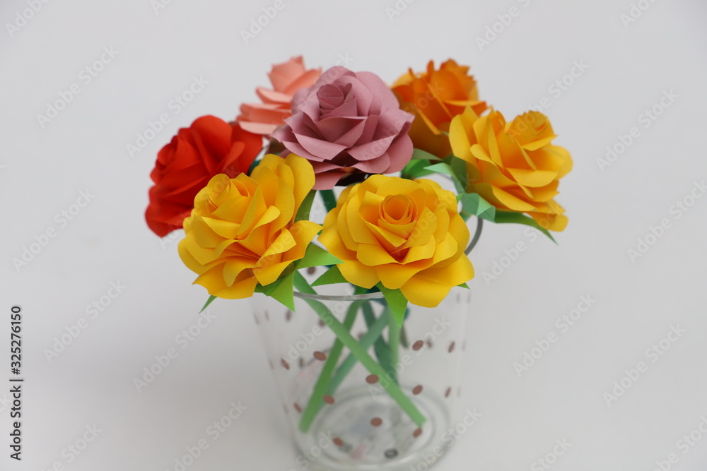 折り紙で作ったバラの花 折り紙で作ったバラの花
