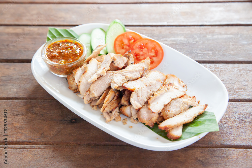 Sliced roast pork with Thai style spicy sauce