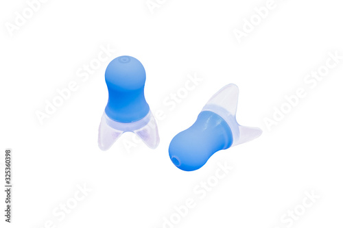 Filtered earplugs for airplane flying that help to equalize the pressure against your eardrum