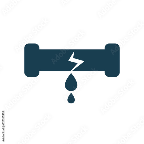 Isolated oil pipe silhouette style icon vector design