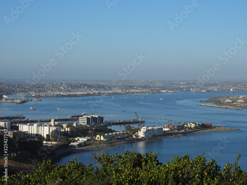 Fototapeta Naklejka Na Ścianę i Meble -  Landscape over San Diego bay