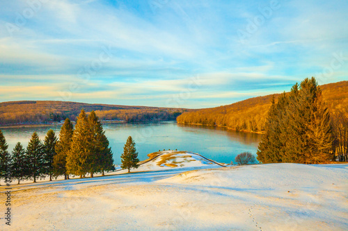 Fototapeta Naklejka Na Ścianę i Meble -  Winter landscape with river and trees