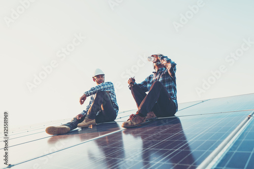 labor working on solar rooftop, Engineering of solar industry