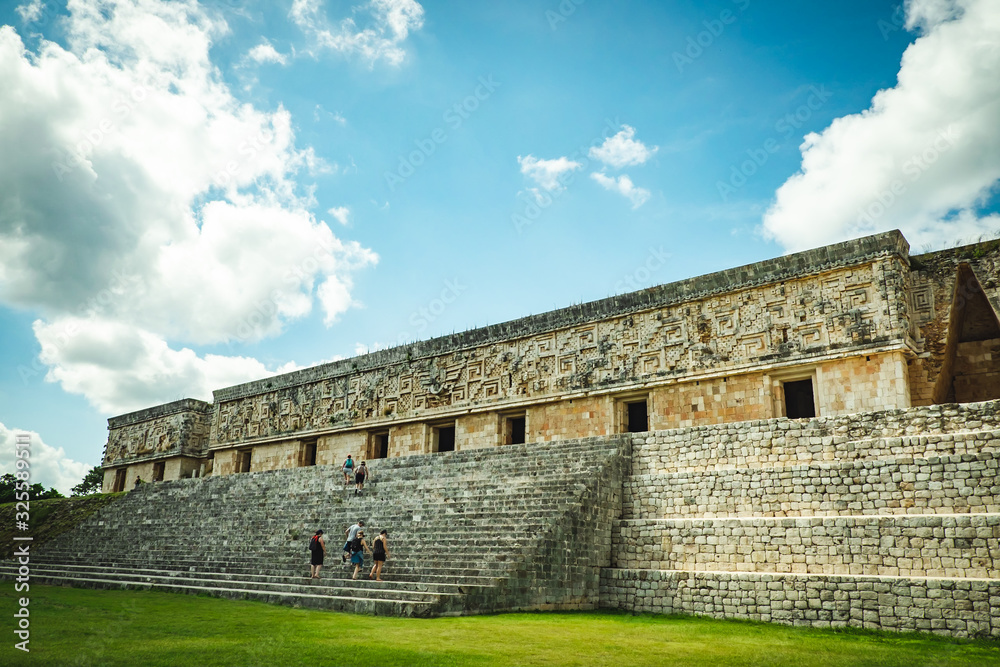 Maya ruins 