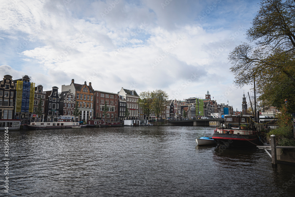 houses and boats of Amsterdam