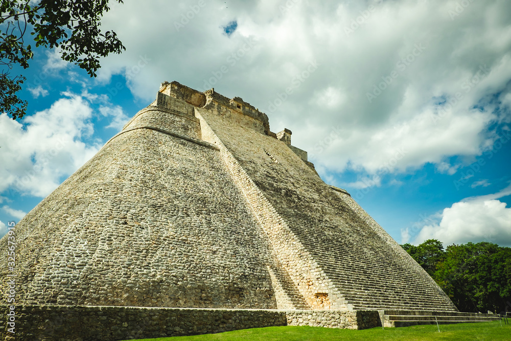 Maya ruins Maya ruins