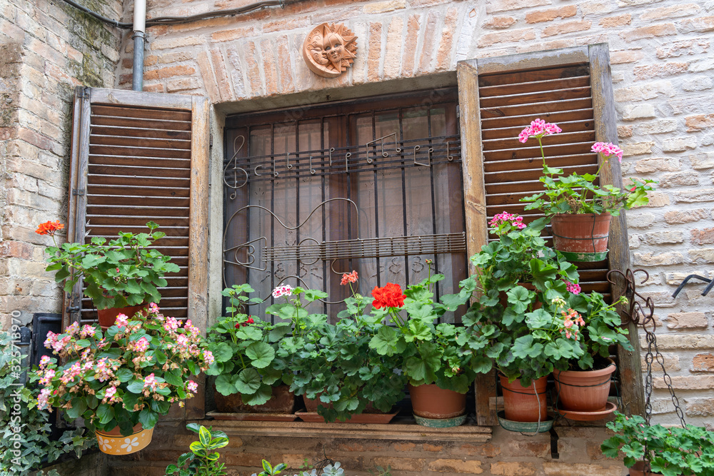 Old typical house in Atri, Italy Old typical house in Atri, Italy