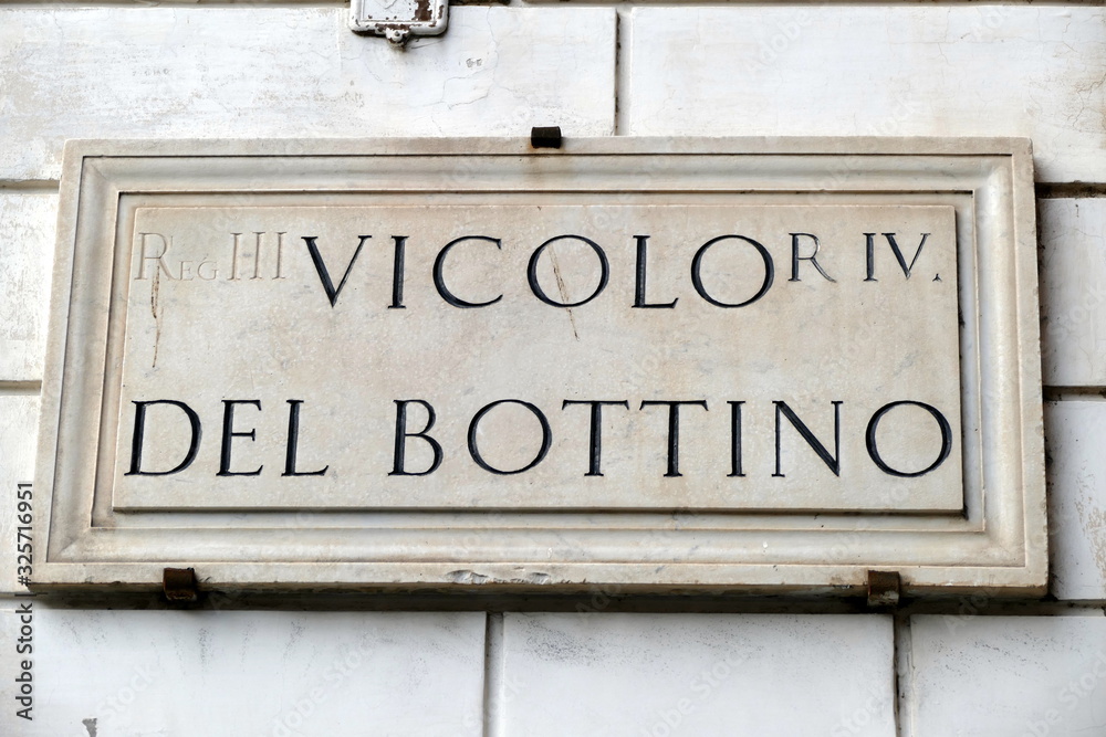 Fototapeta premium nomi delle strade e piazze di roma,italia