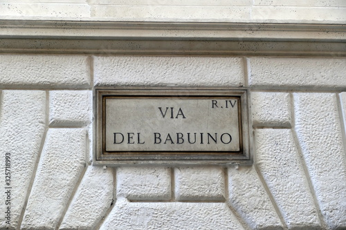 Fototapeta Naklejka Na Ścianę i Meble -  nomi delle strade e piazze di roma,italia