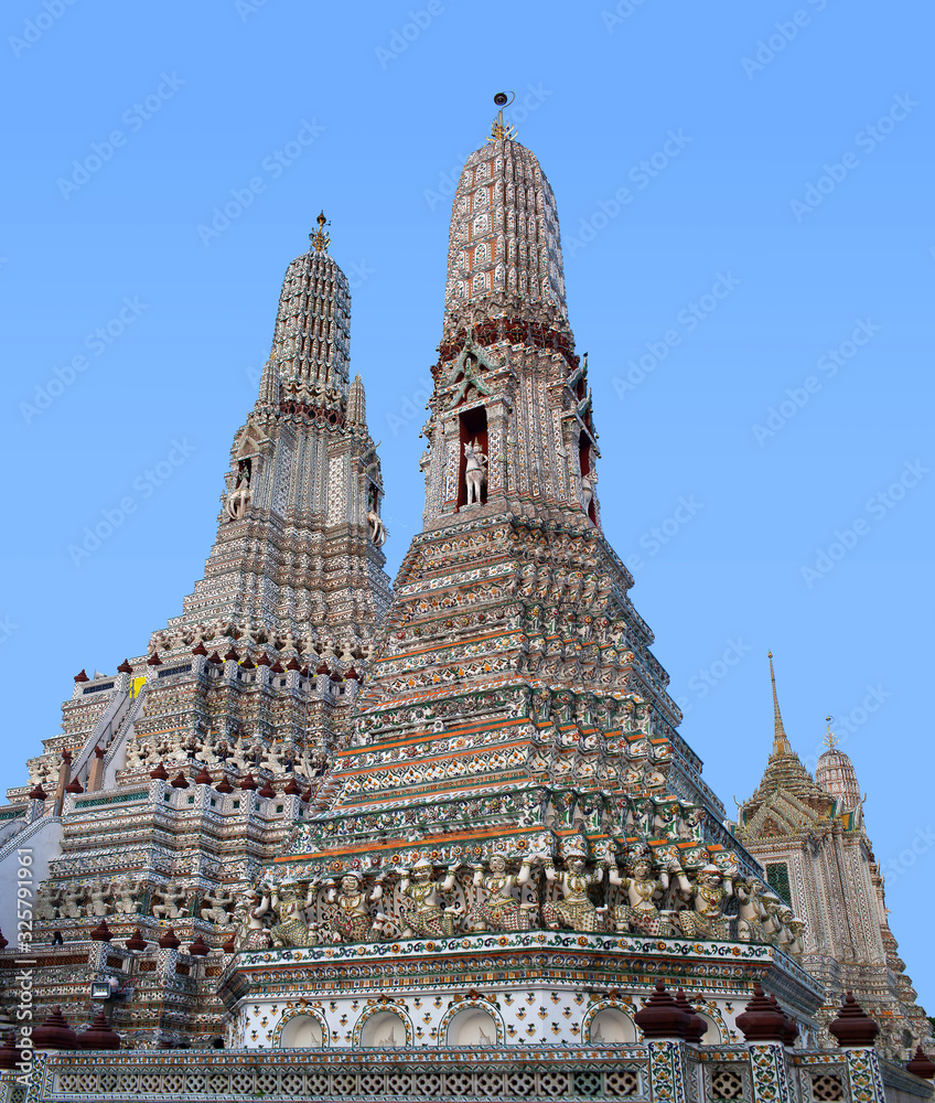 Wat Arun Ratchawararam Ratchawaramahawihan or Wat Arun - Buddhist temple in Bangkok, Thailand