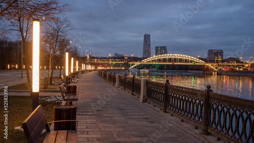 Moscow river railway bridge (MCC)