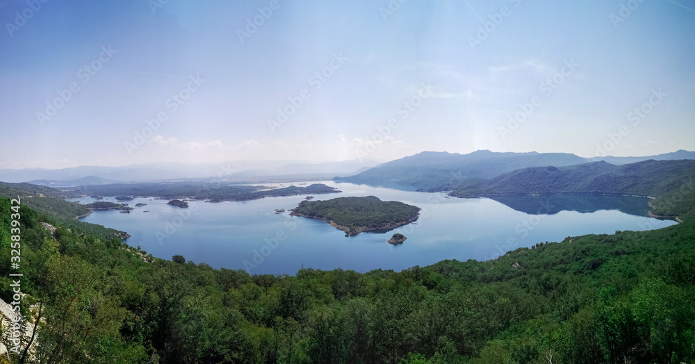 Fototapeta premium Slansko lake, Slansko jezero in Montenegro.