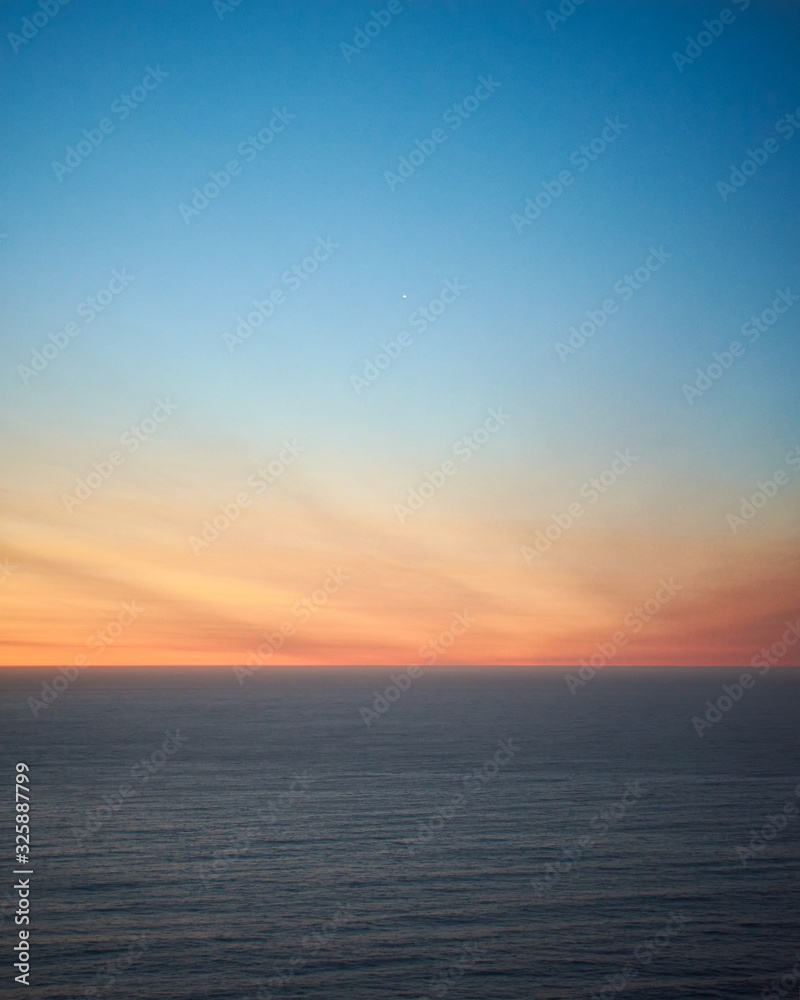 Obraz premium Sunset at Mehuin beach