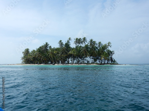 Coco Banderos, San Blas islands, Guna Yala territory, Panama photo
