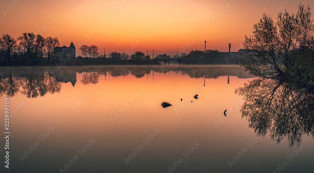 Fototapeta premium Sunrise on river