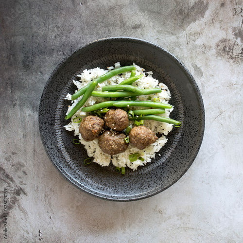 Vietnamese Meatballs with G...