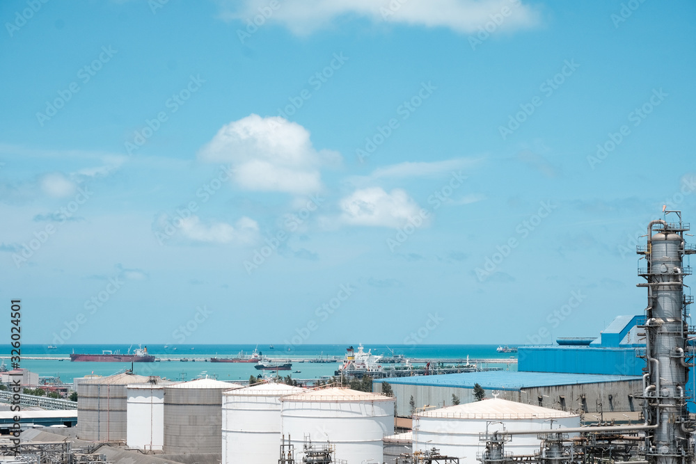 Fototapeta premium View of petrochemical plant or refinery plant in industry