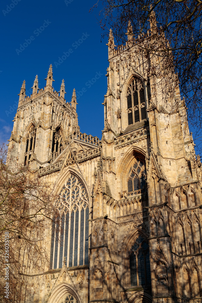 Φωτογραφία YORK, NORTH YORKSHIRE/UK - FEBRUARY 20 : View of York Minster in York, North Yor