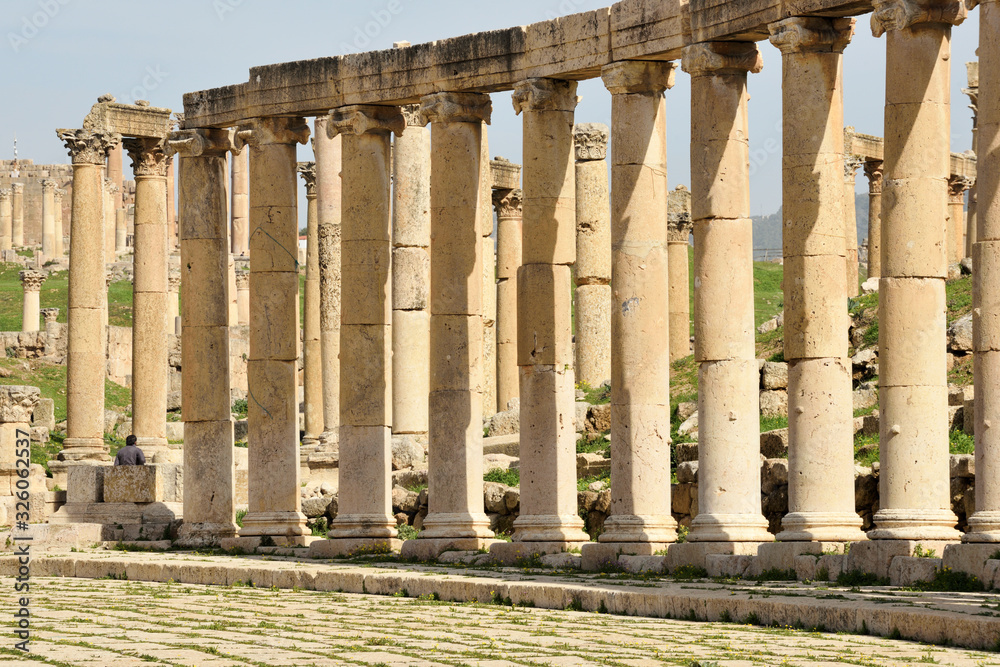 Fototapeta premium Columns of ruined Greco-Roman city of Gerasa