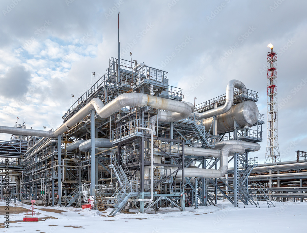 Fototapeta premium a large, modern petrochemical enterprise in the winter
