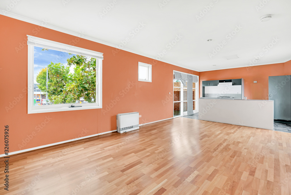 Fototapeta premium Empty and unfurnished brand new apartment