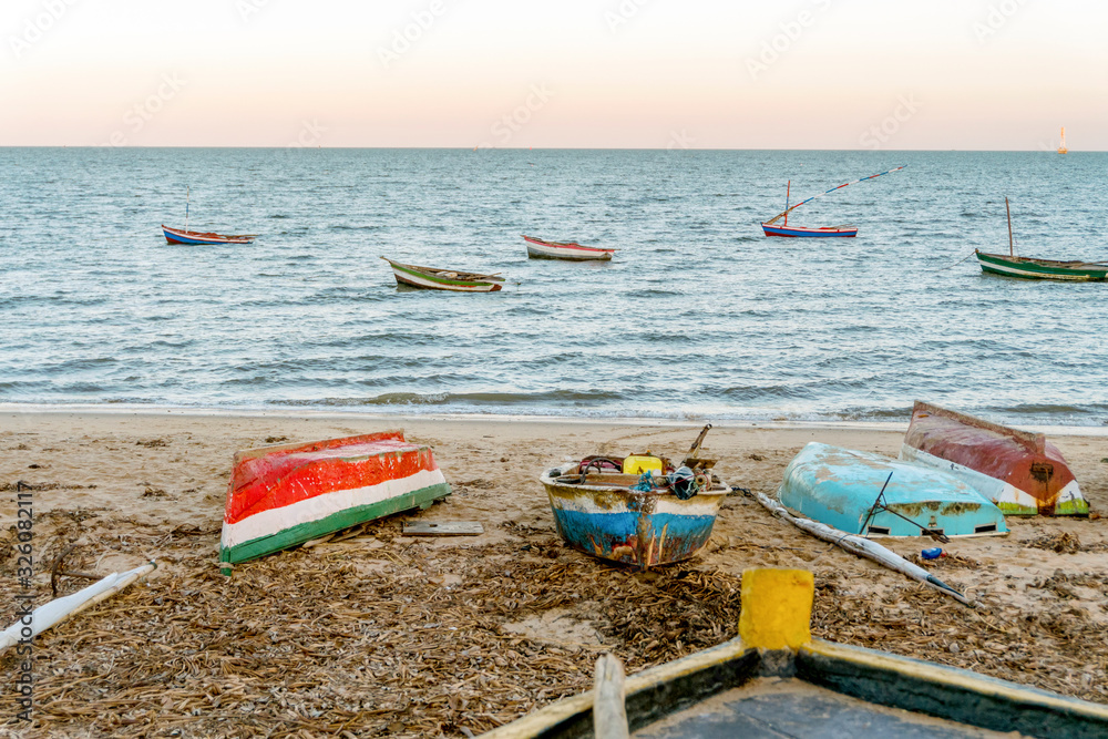 Fototapeta premium Beautiful coast with fishermen's boats in Maputo, Mozambique