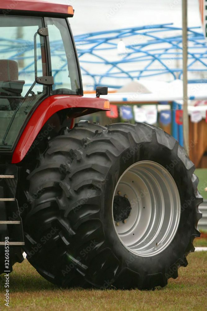 detalhe de roda de trator