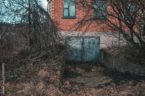 abandoned old house
