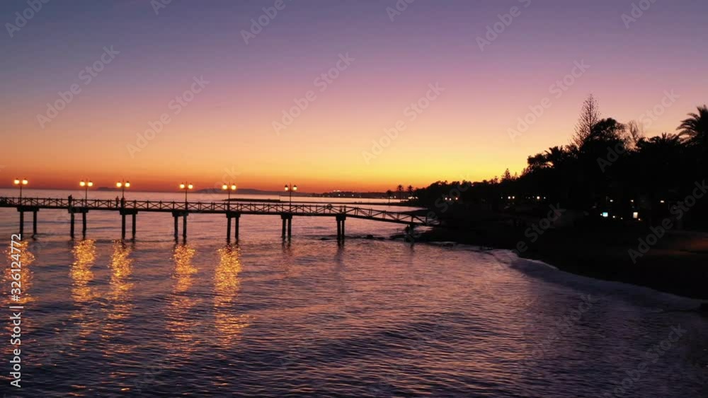 hermoso paraíso de playa en la ciudad de Marbella en la Costa del Sol, Andalucía
