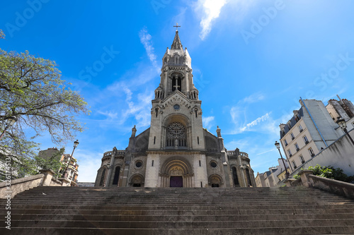 The Church of Our Lady of the Holy Cross of Menilmontant is a Roman Catholic parish church located on M nilmontant, in the 20th arrondissement in Paris.