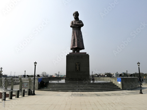 Swami vivekananad statue 