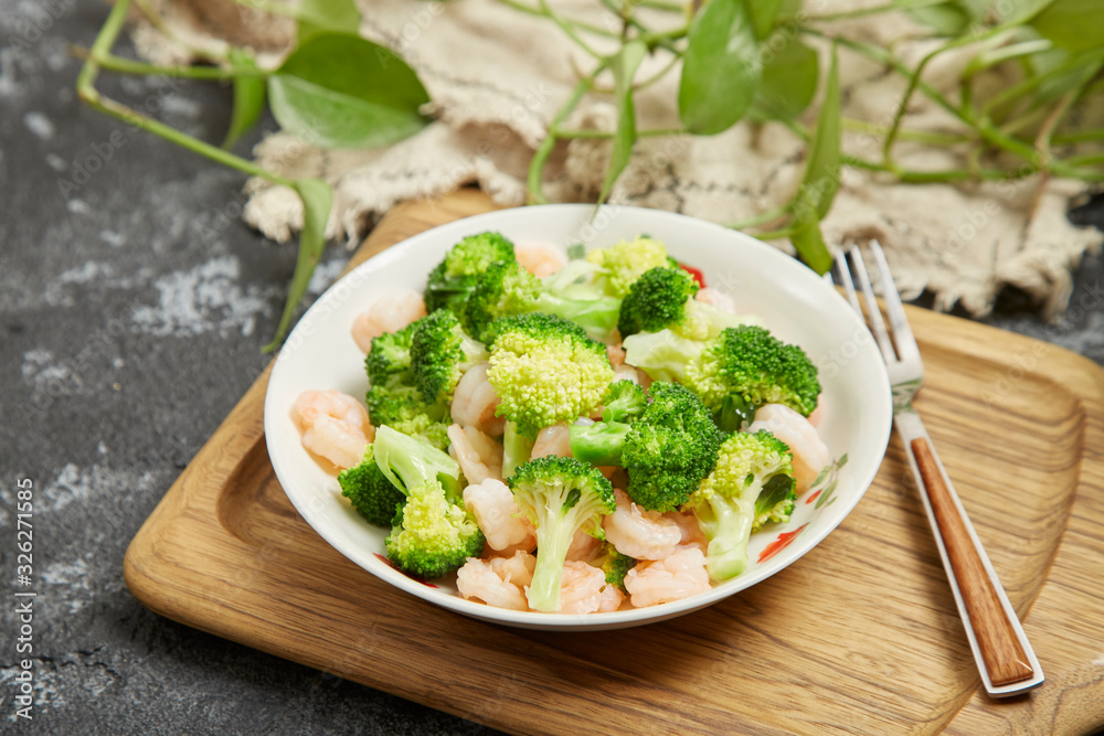 Fried shrimps with Broccoli Fried shrimps with Broccoli