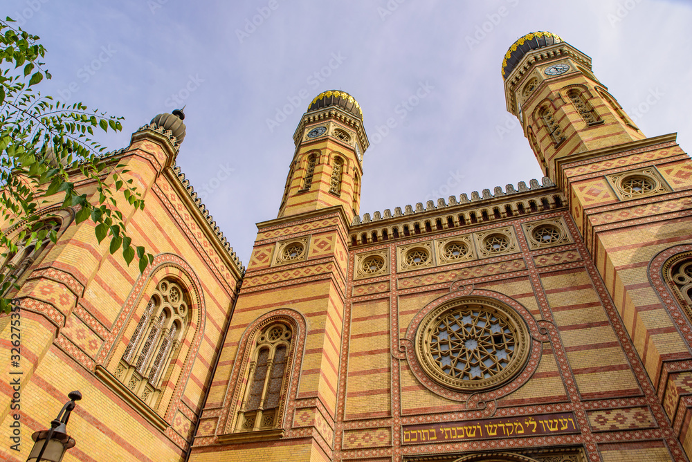 Dohány Street Synagogue in Budapest, center of Neolog Judaism and the largest synagogue in Europe