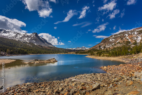 Ellery Lake in the western slopes of the Sierra Nevada Mountain, California, USA.