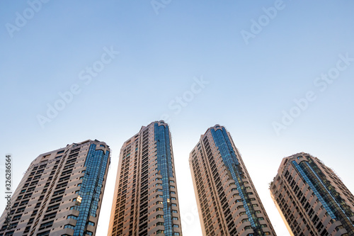 Wallpaper Mural building Torontodigital.ca