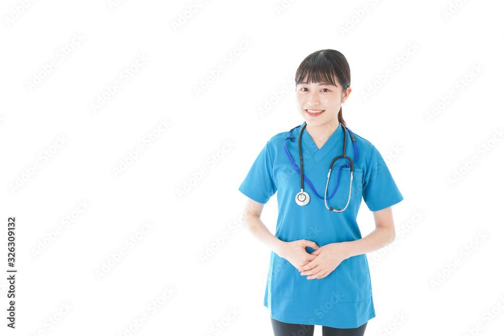笑顔の若い女性看護師 笑顔の若い女性看護師