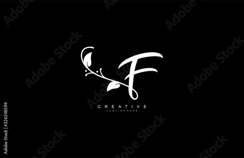 Letter F Logotype Linked Simple Monogram Flourishes