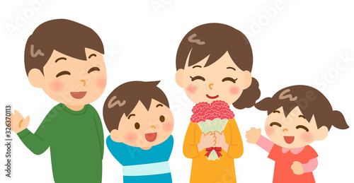 母の日　笑顔の家族