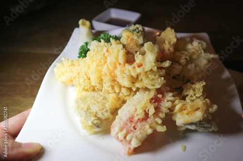 tempura, fried vegetable or vegetable tempura